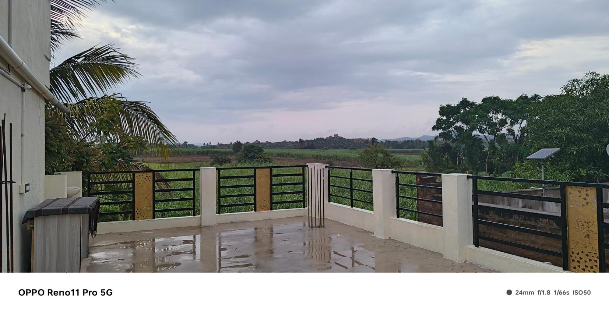 Coconut Homestay Hampi Eksteriør billede